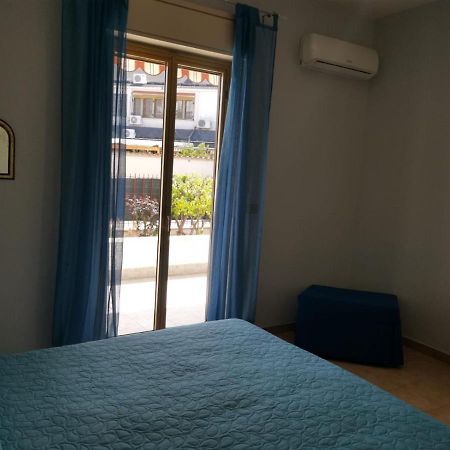 Antigone Holiday House Villa Mondello Luaran gambar
